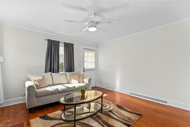 2619 Pinecroft Road, Greensboro, NC 27407