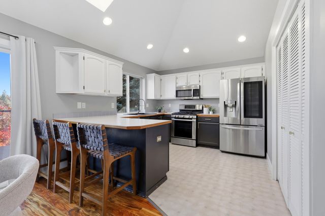 16540 N Morton Dr, Spokane, WA 99208