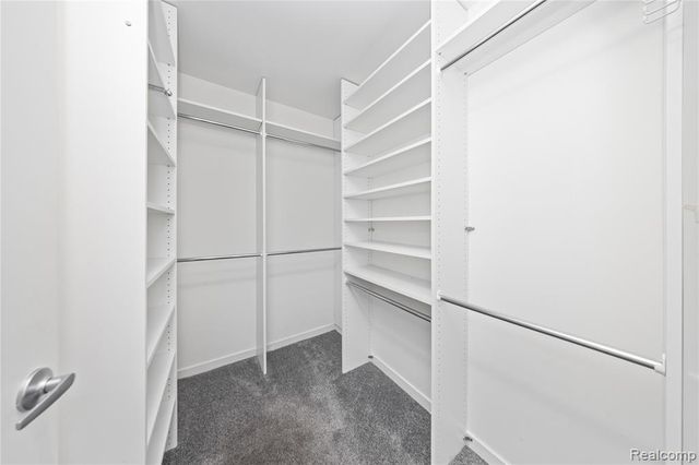 6607 Westbrooke Court, West Bloomfield, MI 48322