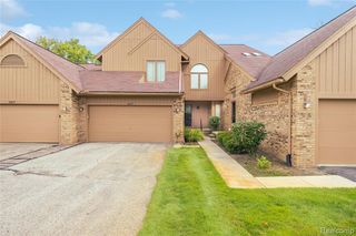 6607 Westbrooke Court, West Bloomfield, MI 48322