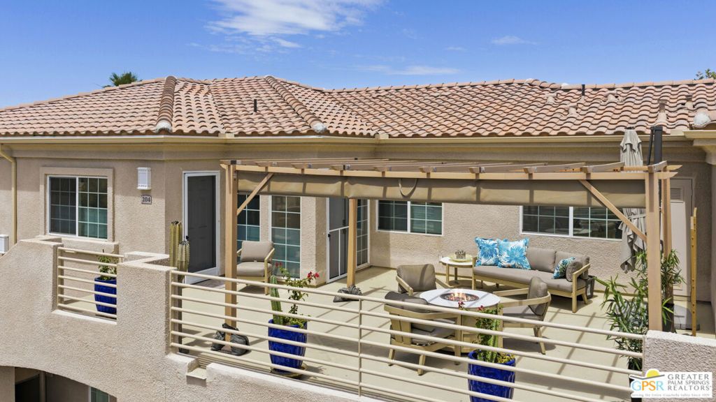 Image 7 of property listing at 67694 Duke Road 204, Cathedral City, CA 92234