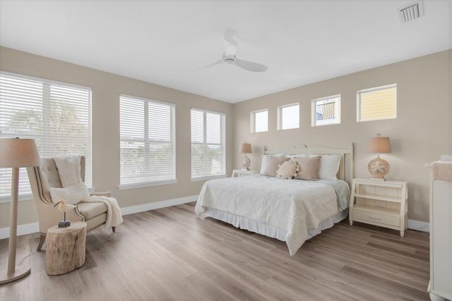 83 Mark Street, Destin, FL 32541