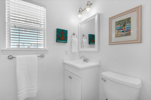 83 Mark Street, Destin, FL 32541