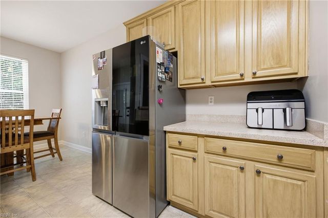 3126 N Stonebridge DR, Norfolk, VA 23504