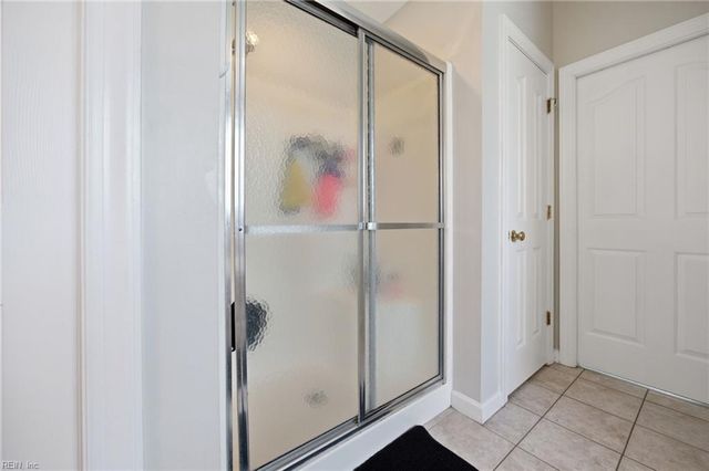 3126 N Stonebridge DR, Norfolk, VA 23504