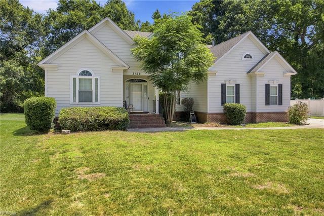 3126 N Stonebridge DR, Norfolk, VA 23504