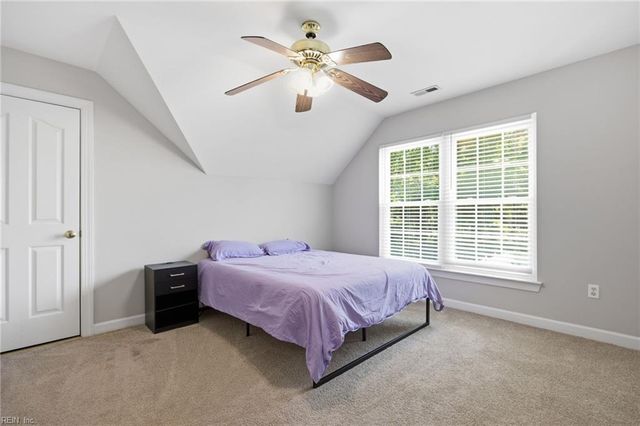 3126 N Stonebridge DR, Norfolk, VA 23504