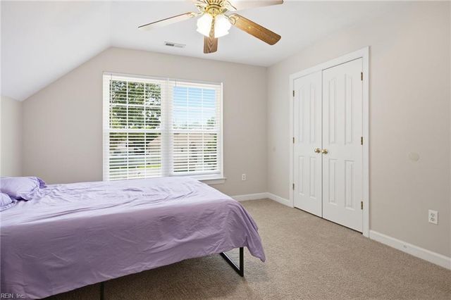 3126 N Stonebridge DR, Norfolk, VA 23504