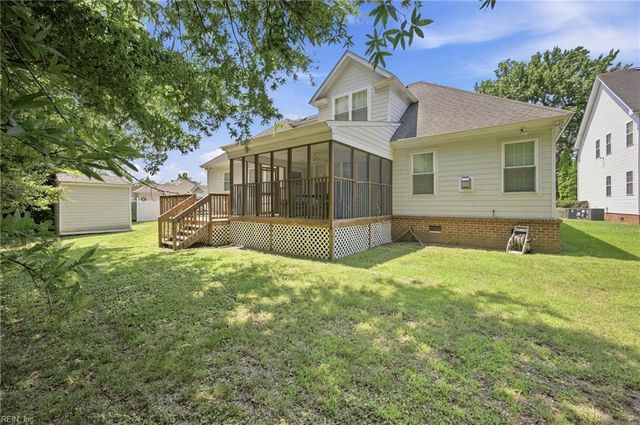 3126 N Stonebridge DR, Norfolk, VA 23504