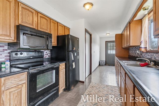 6130 Gurd Road, Hastings, MI 49058