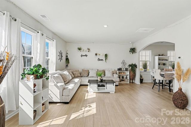 5504 Soft Shell Drive, Lancaster, SC 29720