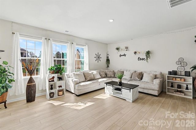 5504 Soft Shell Drive, Lancaster, SC 29720