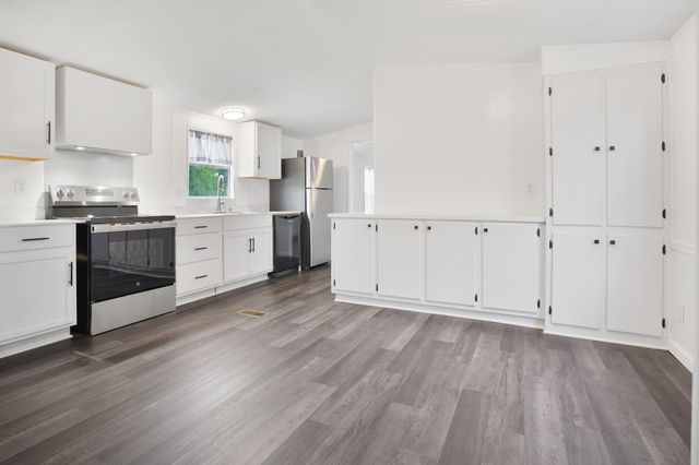 21950 Caney Drive, New Caney, TX 77357