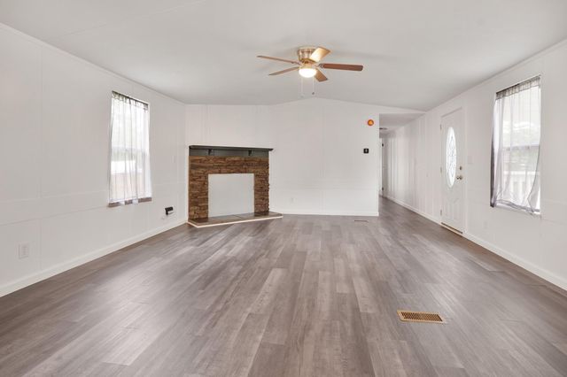 21950 Caney Drive, New Caney, TX 77357