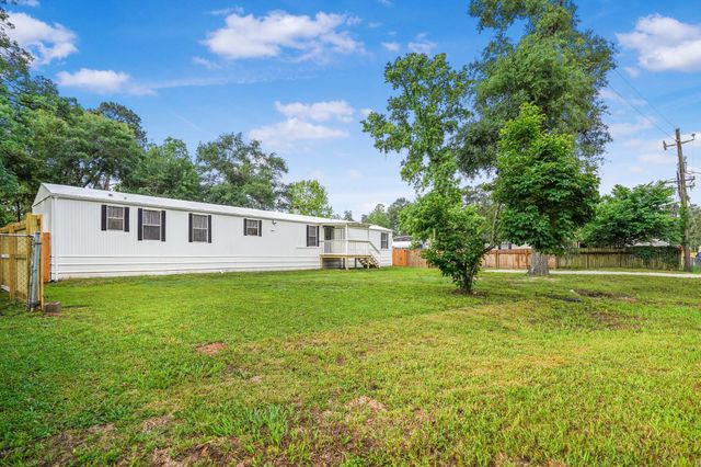 21950 Caney Drive, New Caney, TX 77357
