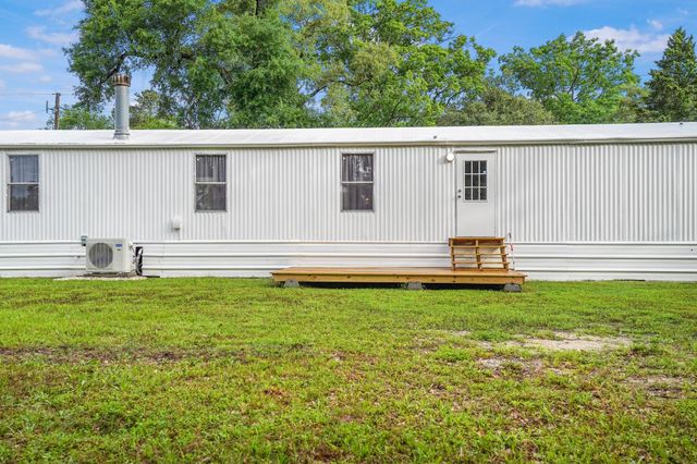 21950 Caney Drive, New Caney, TX 77357