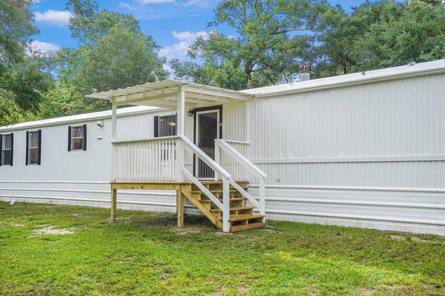 21950 Caney Drive, New Caney, TX 77357