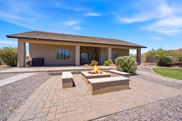 40724 N CENTRAL Avenue, Phoenix, AZ 85086