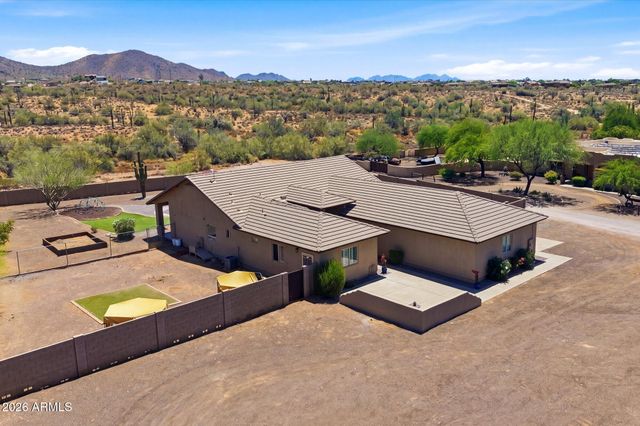 40724 N CENTRAL Avenue, Phoenix, AZ 85086