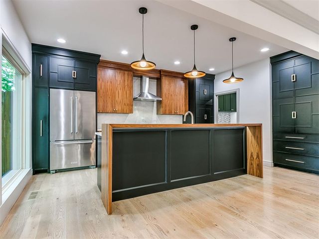 1201 Glenbrook Drive 5, Oklahoma City, OK 73118