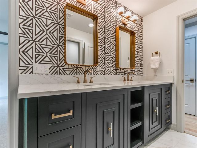 1201 Glenbrook Drive 5, Oklahoma City, OK 73118