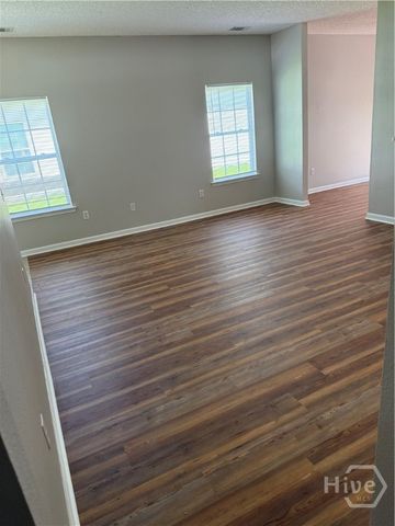 35 Ross Way, Richmond Hill, GA 31324