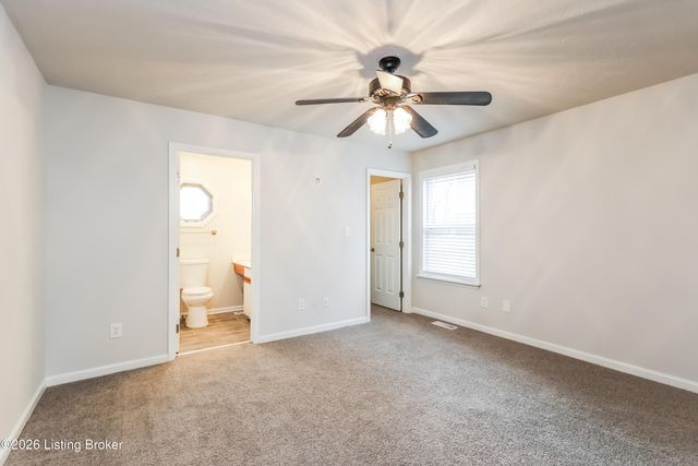 5011 Cronin Dr, Louisville, KY 40245