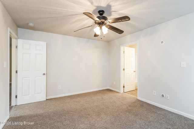 5011 Cronin Dr, Louisville, KY 40245