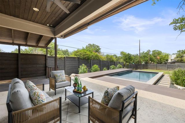 10804 Rush RD 2, Austin, TX 78732