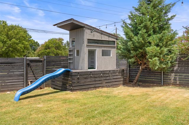 10804 Rush RD 2, Austin, TX 78732
