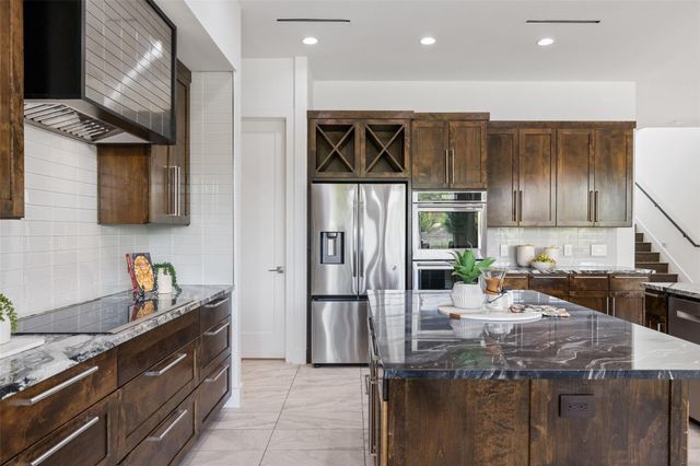 10804 Rush RD 2, Austin, TX 78732