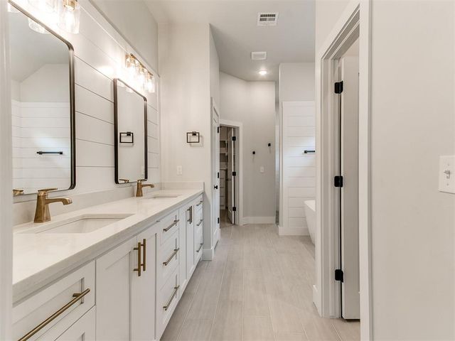 1304 Monterey Drive, Norman, OK 73072
