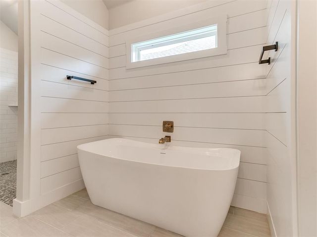 1304 Monterey Drive, Norman, OK 73072
