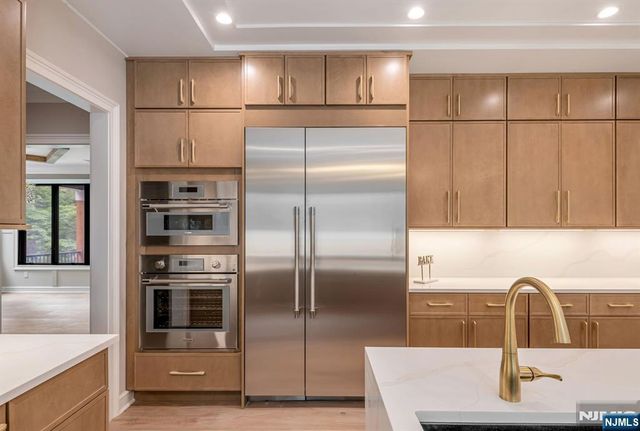 455 Sunset Avenue, Haworth, NJ 07641