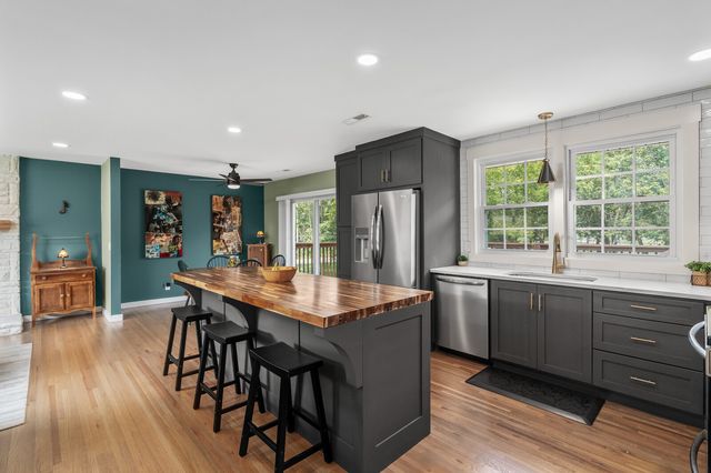 801 Joyce Ln, Nashville, TN 37216