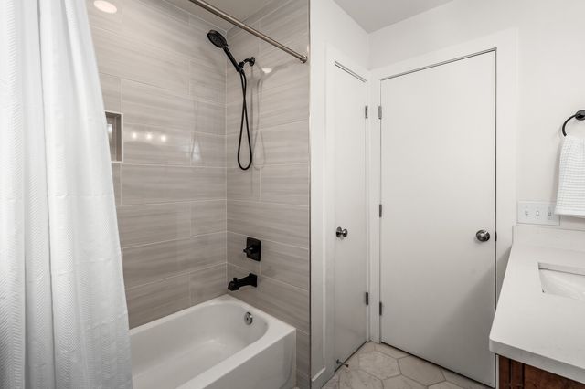 801 Joyce Ln, Nashville, TN 37216