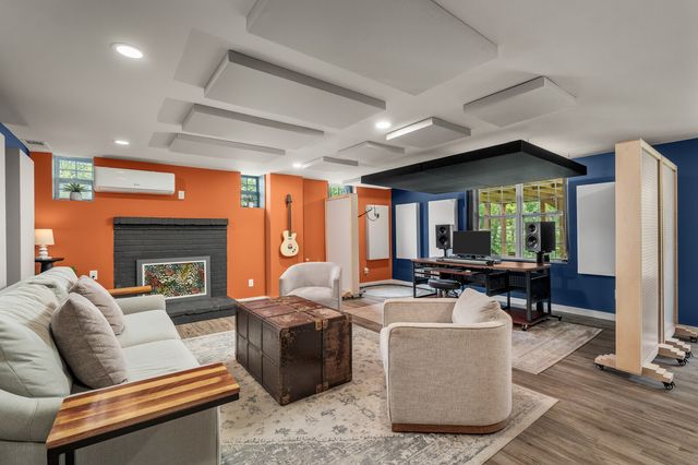 801 Joyce Ln, Nashville, TN 37216