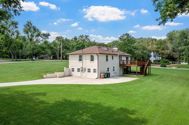 801 Joyce Ln, Nashville, TN 37216