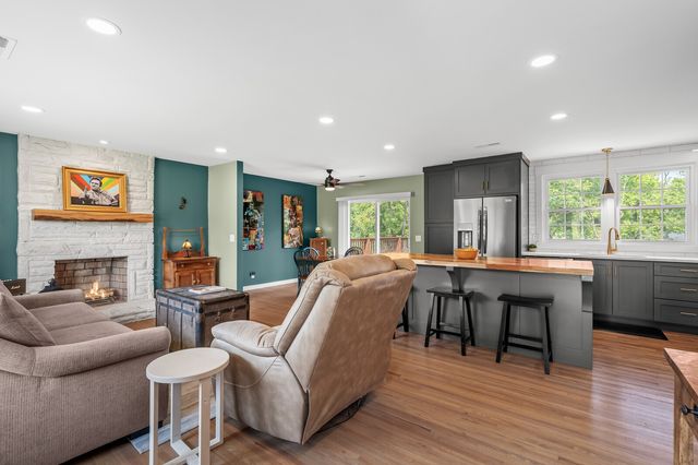 801 Joyce Ln, Nashville, TN 37216