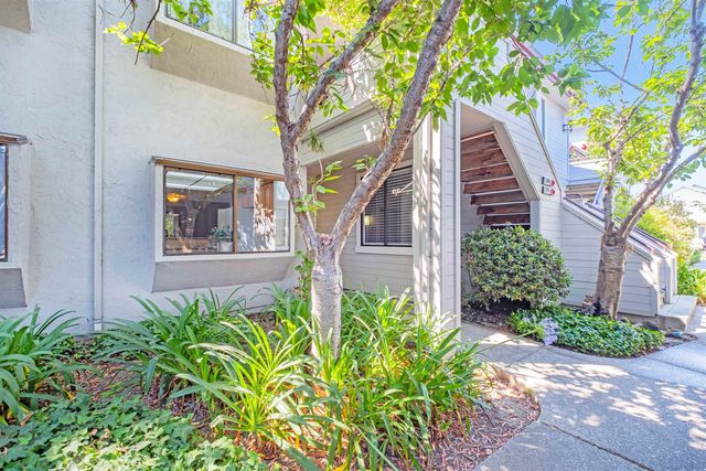 39945 Parada St A, Newark, CA 94560