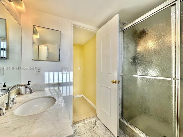 2401 S Ocean Dr 707, Hollywood, FL 33019