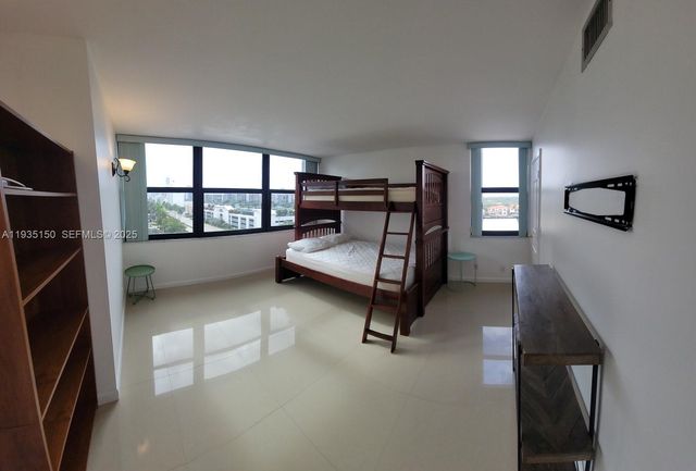 2401 S Ocean Dr 707, Hollywood, FL 33019