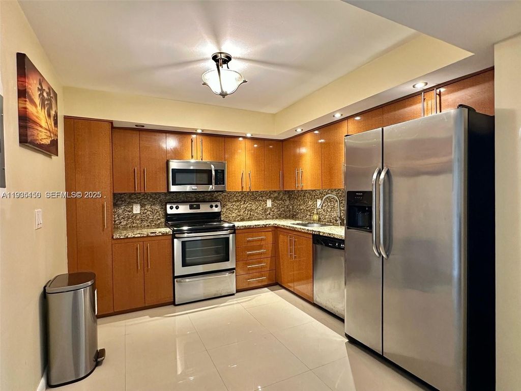 2401 S Ocean Dr 707, Hollywood, FL 33019