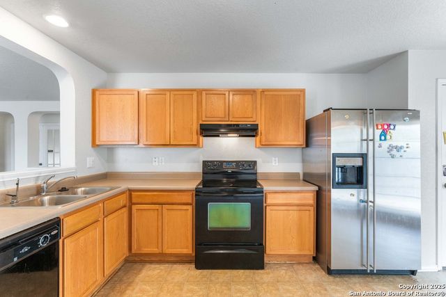 10131 Bermuda Trace, San Antonio, TX 78245