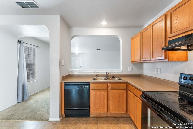 10131 Bermuda Trace, San Antonio, TX 78245