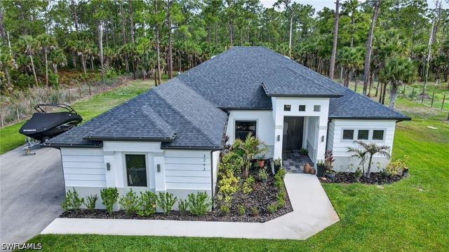 3263 40th AVE SE, Naples, FL 34117