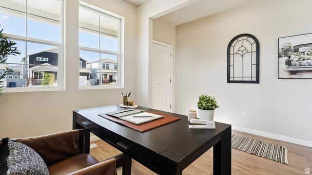 311 N BROADWAY DR, Saratoga Springs, UT 84045
