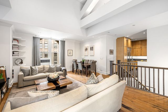 3 HANOVER Square PH22B, New York City, NY 10004