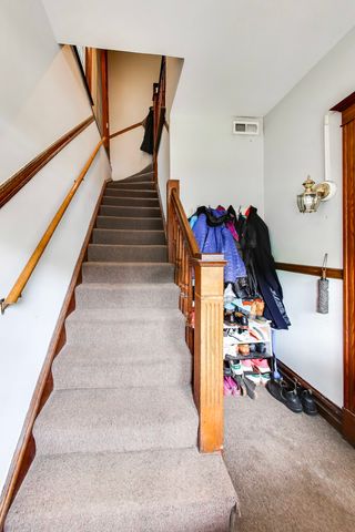 3243 N Hoyne Avenue, Chicago, IL 60618