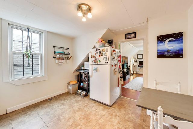 3243 N Hoyne Avenue, Chicago, IL 60618